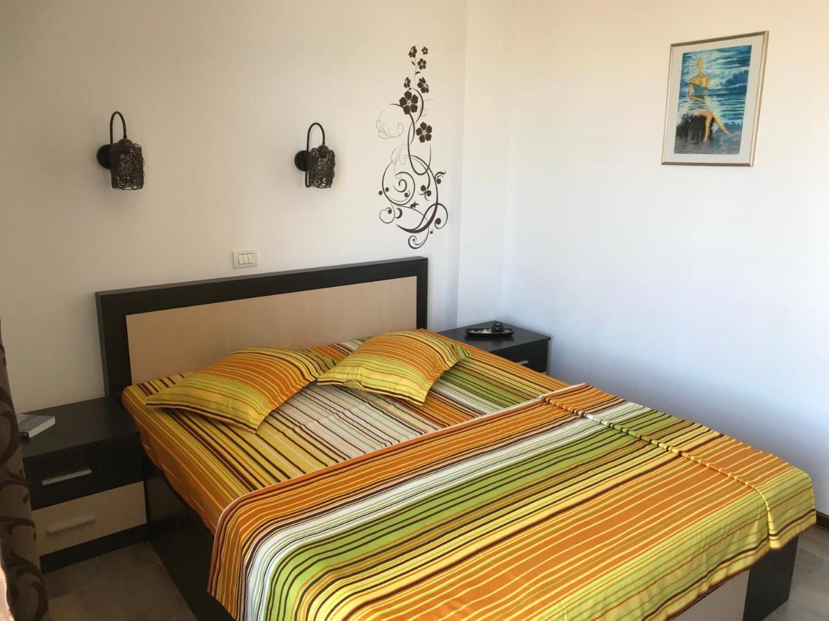 La Bella Vita Năvodari Buitenkant foto